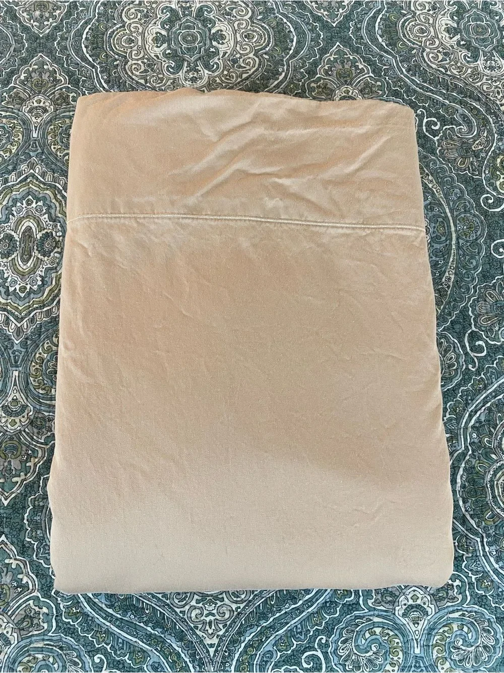 Hotel Collection Tan King size cotton Like New